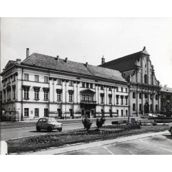 "Kalisz Dawne Kolegium Jezuickie i kościół św. Stanisława i Wojciecha fot. Surowiec 12-545 35726-7"