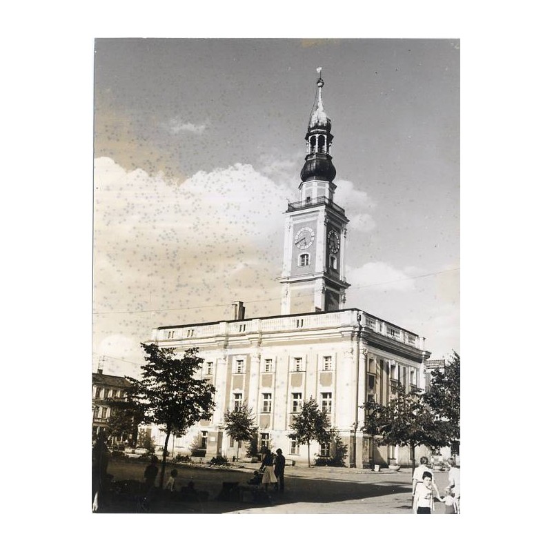 "Leszno Ratusz fot. M. Trzeciakowski M. Bańkowska 60-455 76070 barwne"