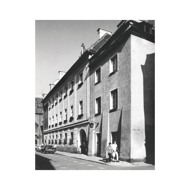 "Poznań. Pałac Górków. Renesansowy z XV w - widok od ul. Świętosławskiej fot. L. Surowiec 71-1088 32031/5 Barwne"