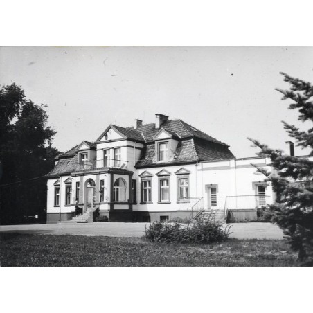 "Manieczki Dworek fot. Z. Żyburtowicz 42277 71-372 barwne"