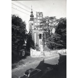 "Śrem - kościół farny fot. W. Stasiak 06985-4 71-296 Barwne"