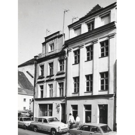 "Poznań. Muzeum J. Kraszewskiego. Kamieniczka nr 14 przy ul. Wronieckiej fot. L. Surowiec 71-1113 32040-6 barwne"