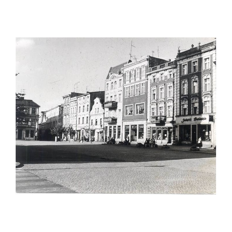 "Leszno Rynek fot. Trzeciakowski M. Bańkowska 60-461 76062 barwne"