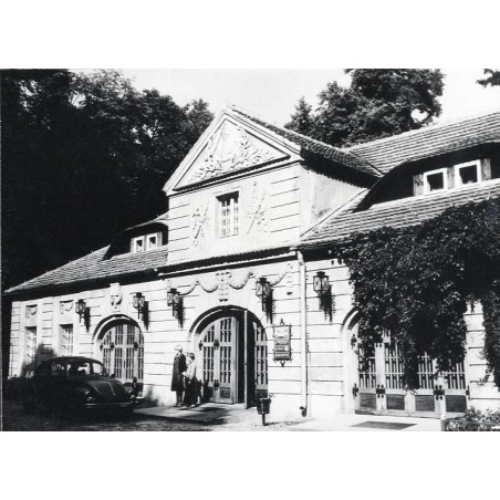 "Czerniejewo - Restauracja w dawnej wozowni fot. Z. Żyburtowicz 71-356 42281 barwne"