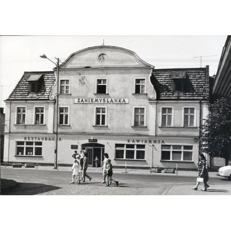 "Zaniemyśl - Hotel i restauracja fot. St. Jabłońska 59011 Barwne 71-829" / "Zaniemyślanka"