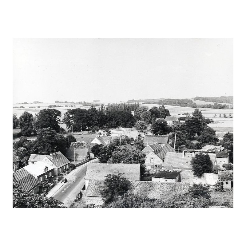 "Jemielno Widok ogólny fot. M. Trzeciakowski i M. Bańkowska 60-454 76047 barwne"