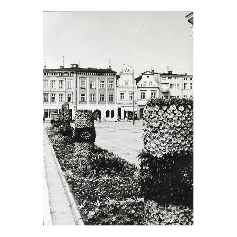 "Leszno przed ratuszem fot. R. Reed 60-336 58171 barw."