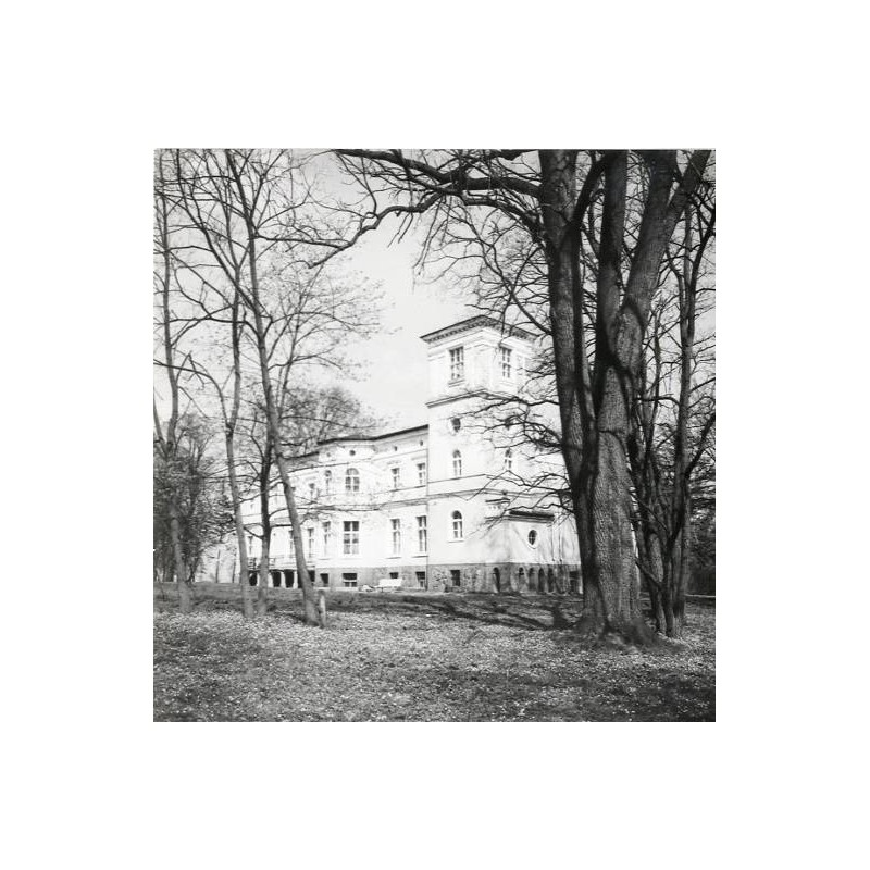 "Uzarzewo. Muzeum Łowiectwa fot. St. Wiktor 71-1030 29825-2 barwne"