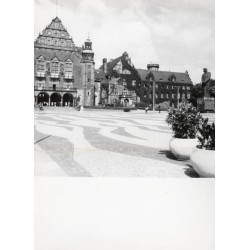 "Poznań - Uniw. A. Mickiewicza fot. S. Laskowski [...]"