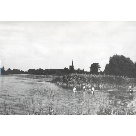 "Jezioro Przemęckie (w głębi Przemęt) fot. J. Siudecki 60-159 32804 Barwne"