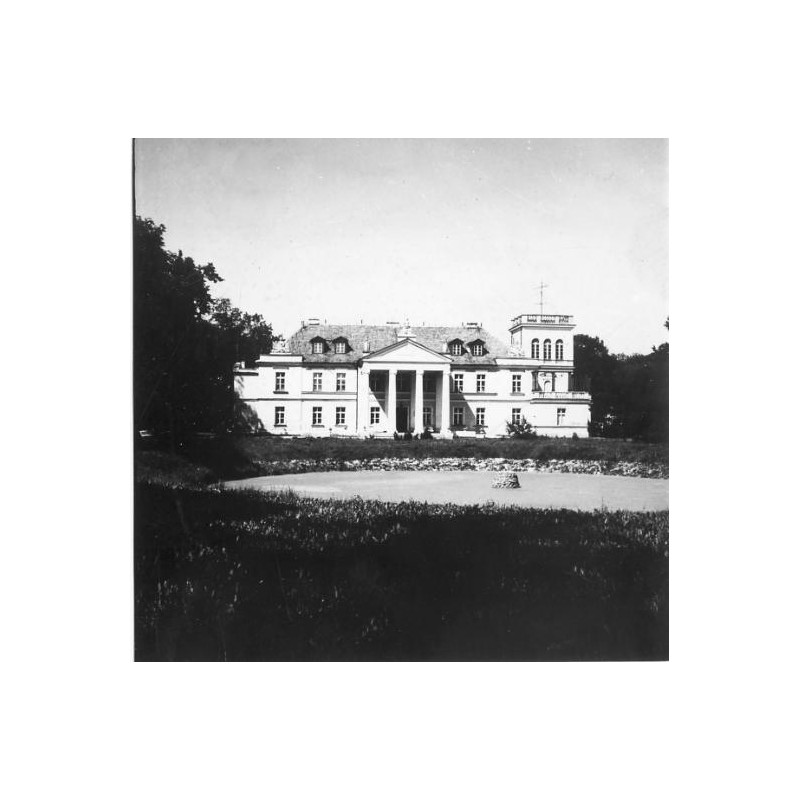 "Gębice. Pałac fot. R. Sołdek 60-473 78793 Barwne"