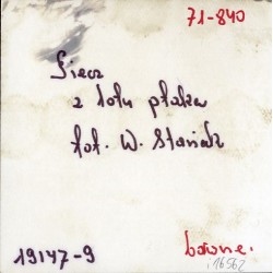 "Giecz z lotu ptaka fot. W. Stasiak 19147-9 71-840 barwne"
