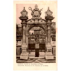 Kraków. Pomnik św. Stanisława na Skałce. Cracovie. Monument de St. Stanislas sur la Skałka.