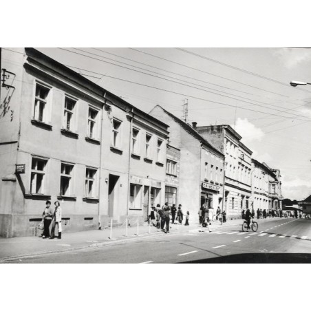 "Wągrowiec - Plac Pułk. Paszkowa fot. J Tymiński 1295/W 68-169 06171-2 Barwne" / Rynek