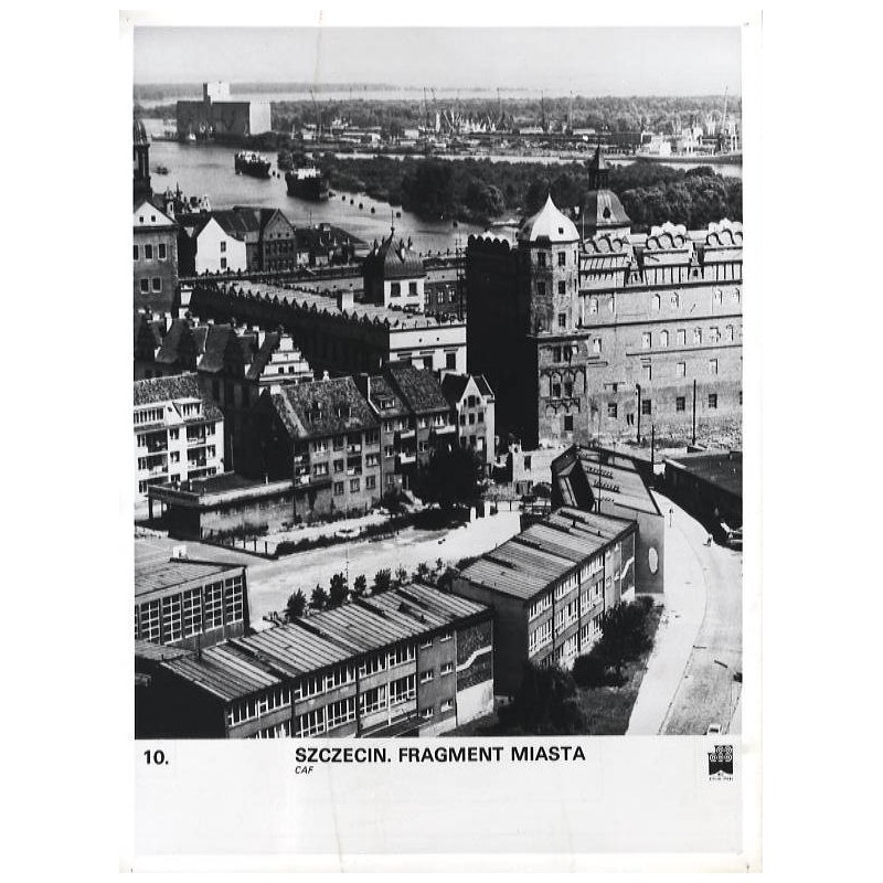 "10. Szczecin. Fragment miasta. CAF"