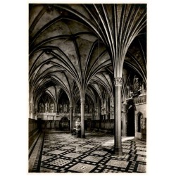 Marienburg (Westpr.), Kapitelsaal im Hochschloß. Wiederhergestellt 1886-1890 durch Conrad Steinbrecht. Die Hochmeister-Bilder na