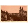 Kraków. Rynek. Kościół Marjacki. - Boulevard universale et l'église de Notre Dame.
