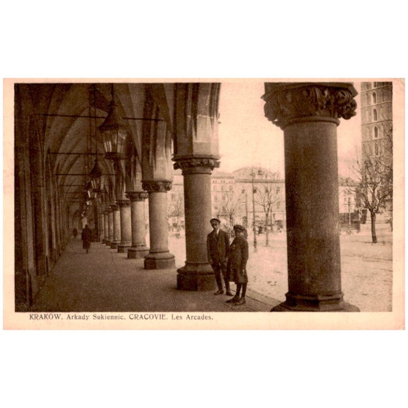 Kraków. Arkady Sukiennic. Cracovie. Les Arcades.