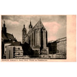 Kraków. Kościół N. Panny Marji. Widok na Presbiterjum.