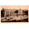 Kraków. Sukiennice. Cracovie. L'ancienne Halle aux draps.