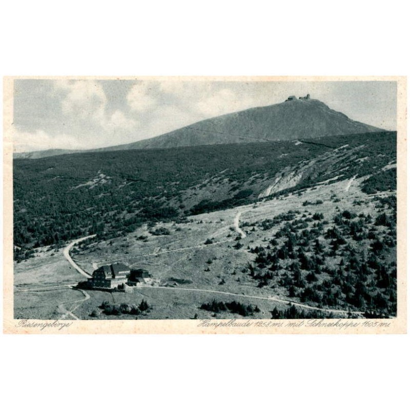Riesengebirge. Hampelbaude 1258 m. mit Schneekoppe 1605 m.