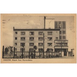 Kraków. Miejski Dom Wycieczkowy / cegiełka