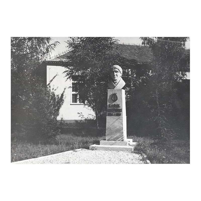 "Włoszakowice - pomnik Karola Kurpińskiego fot. J. Siudecki 60-184 32815 barwne"