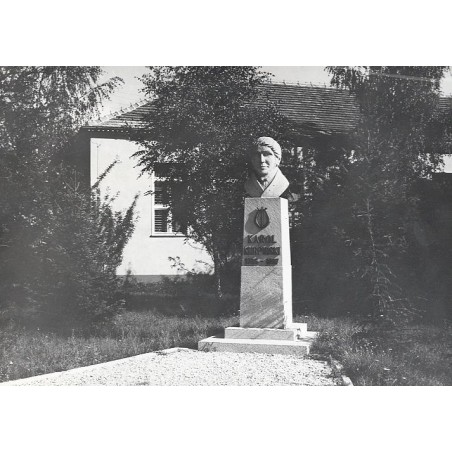 "Włoszakowice - pomnik Karola Kurpińskiego fot. J. Siudecki 60-184 32815 barwne"