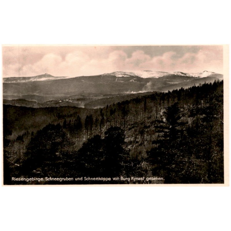 Riesengebirge. Schneegruben und Schneekoppe von Burg Kynast gesehen.