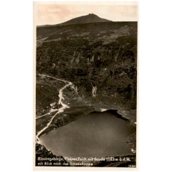 Riesengebirge, Kleiner Teich mit Baude 1183 m ü. d. M. mit Blick nach der Schneekoppe. 1430