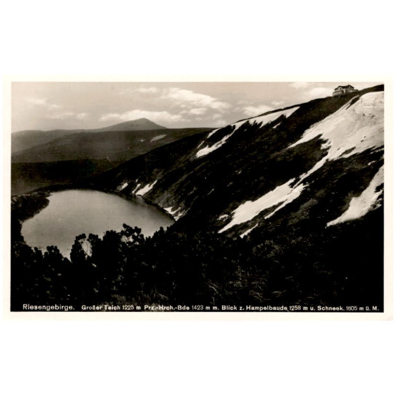 Riesengebirge. Großer Teich 1225 m Prz.-Hrch.-Bde 1423 m Blick z. Hampelbaude 1258 mm u. Schneek. 1605 m ü. M. / Rewers: Der Gro