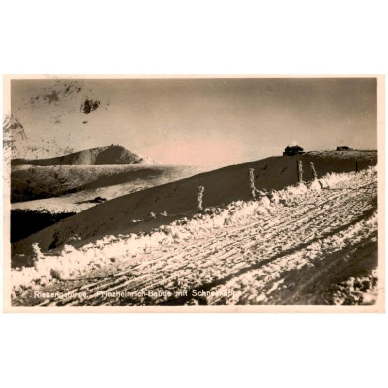 Riesengebirge. Prinzheinrich-Baude mit Schneekoppe w. 30