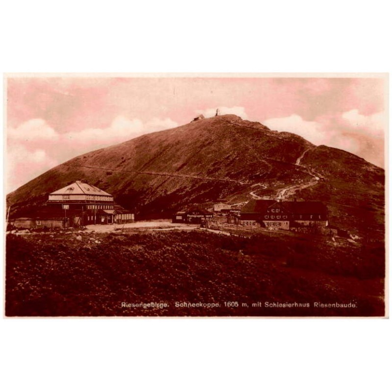 Riesengebirge. Schneekoppe 1605 m, mit Schlesierhaus Riesenbaude. / Rewers: Diese Karte ist in den Koppenhäusern gekauft. Heinri