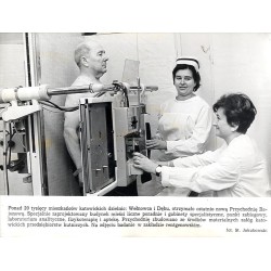 "Ponad 20 tysięcy mieszkańców katowickich dzielnic: Wełnowca i Dębu, otrzymało ostatnio nową Przychodnię Rejonową. [...] fot. St