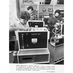 "Zakłady Elektronicznej Aparatury Medycznej w Zabrzu [...] fot. St. Jakubowski"