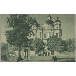 Nr 17. Wilno - Kościół Św. Piotra i Pawła. Fasada główna. Fot. Jan Bułhak Art. Fot.