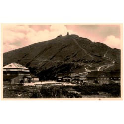 Schneekoppe, Schlesierhaus u. Riesenbaude Rsgb.