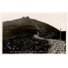 944 Riesengebirge. Die Schneekoppe 1605 m. von Osten gesehen / Rewers: Nur auf der Koppe hohen Warte [...]