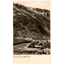 Riesengebirge. Kleine Teichbaude 1183 m / Rewers: Riesengebirge. Die Kleine Teichbaude (1183 m Seehöhe) Alpin am Ufer des 220 m