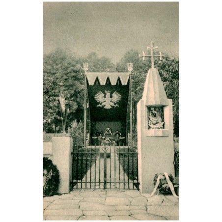 Nr 6. Wilno - Mauzoleum Pierwszego Marszałka Polski Józefa Piłsudskiego Fot. Jan Bułhak Art. Fot.