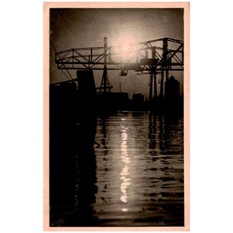 Gdynia. Dźwigi portowe - Krananlagen - Coaling cranes. Fot. Plater-Zyberk.