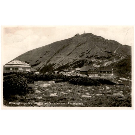 Riesengebirge. Schneekoppe mit Schlesierhaus u. Riesenbaude.