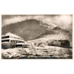 Schneekoppe, Schlesierhaus u. Riesenbaude i. Rsgb. 313.