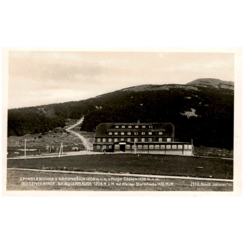Spindlerovka v Krkonoších 1208 m. n. m. s Malým Šišákem 1436 m. n. m. Riesengebirge: Spindlerbaude 1208 M. ü. M. mit Kleiner Stu