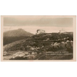 65. Jindřichova chata se Sněžkou. Prinz Heinrich-Baude m. d. Schneekoppe