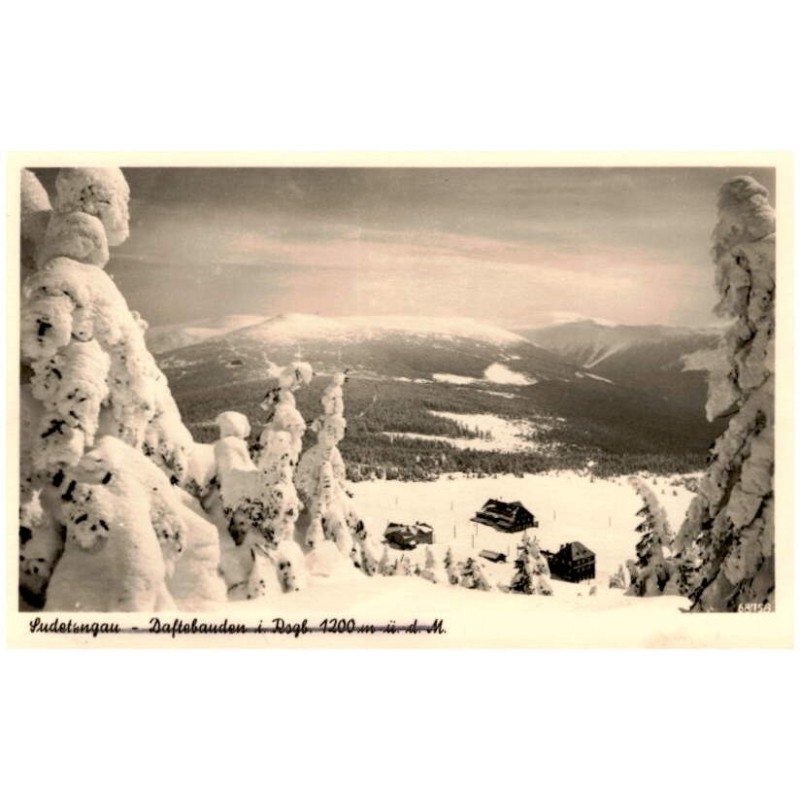 Sudetengau - Daftebauden i. Rsgb. 1200 m ü. d. M. 68758 / Rewers: Sudetengau - Riesengebirge. Daftebaude, Zineckerbaude u. Pensi