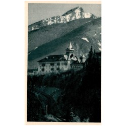 Kriváň a hotel Kriváň.