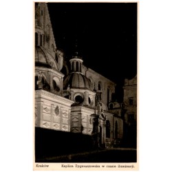Kraków. Kaplica Zygmuntowska w czasie iluminacji.