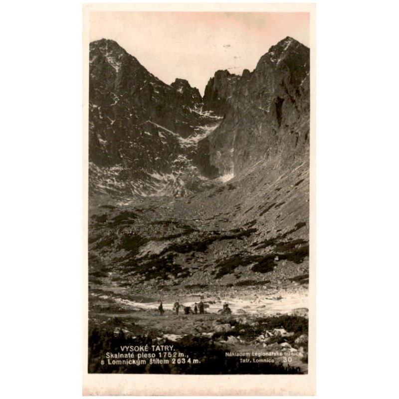 Skalnaté pleso 1752 m., s Lomnickým štítem 2634 m. 30