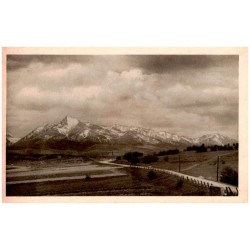 Vysoké Tatry od Východné. (Skupina Kriváňská.)